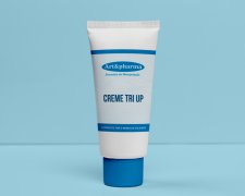 Creme-tri-up.jpg